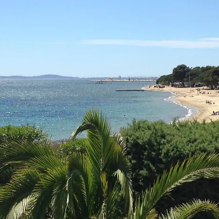 Meuble Tourisme 4*, Les Pieds Dans L'eau, Palmeras *